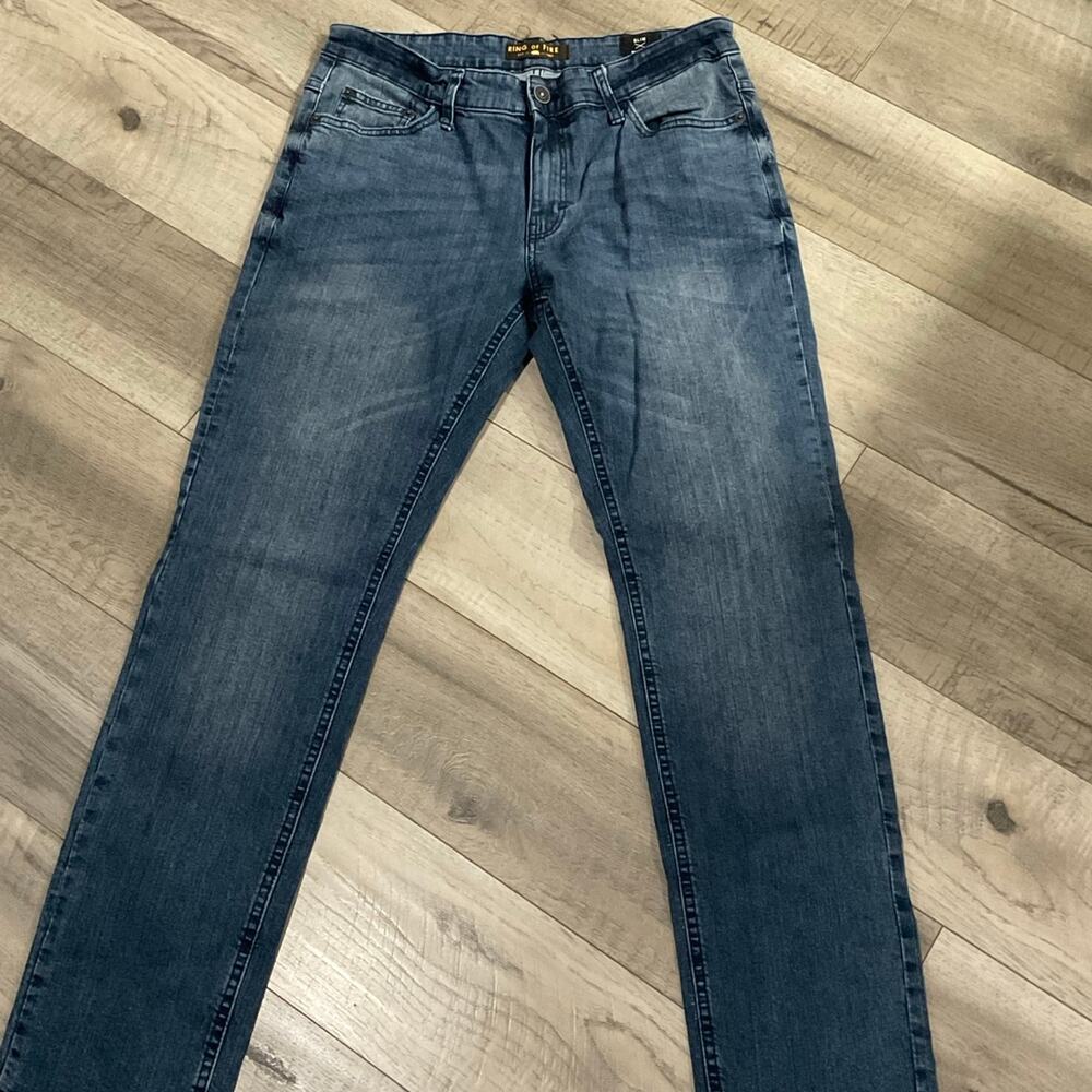 Men’s ring of fire jeans like new condition size 32 x 32 straight straight‎ leg